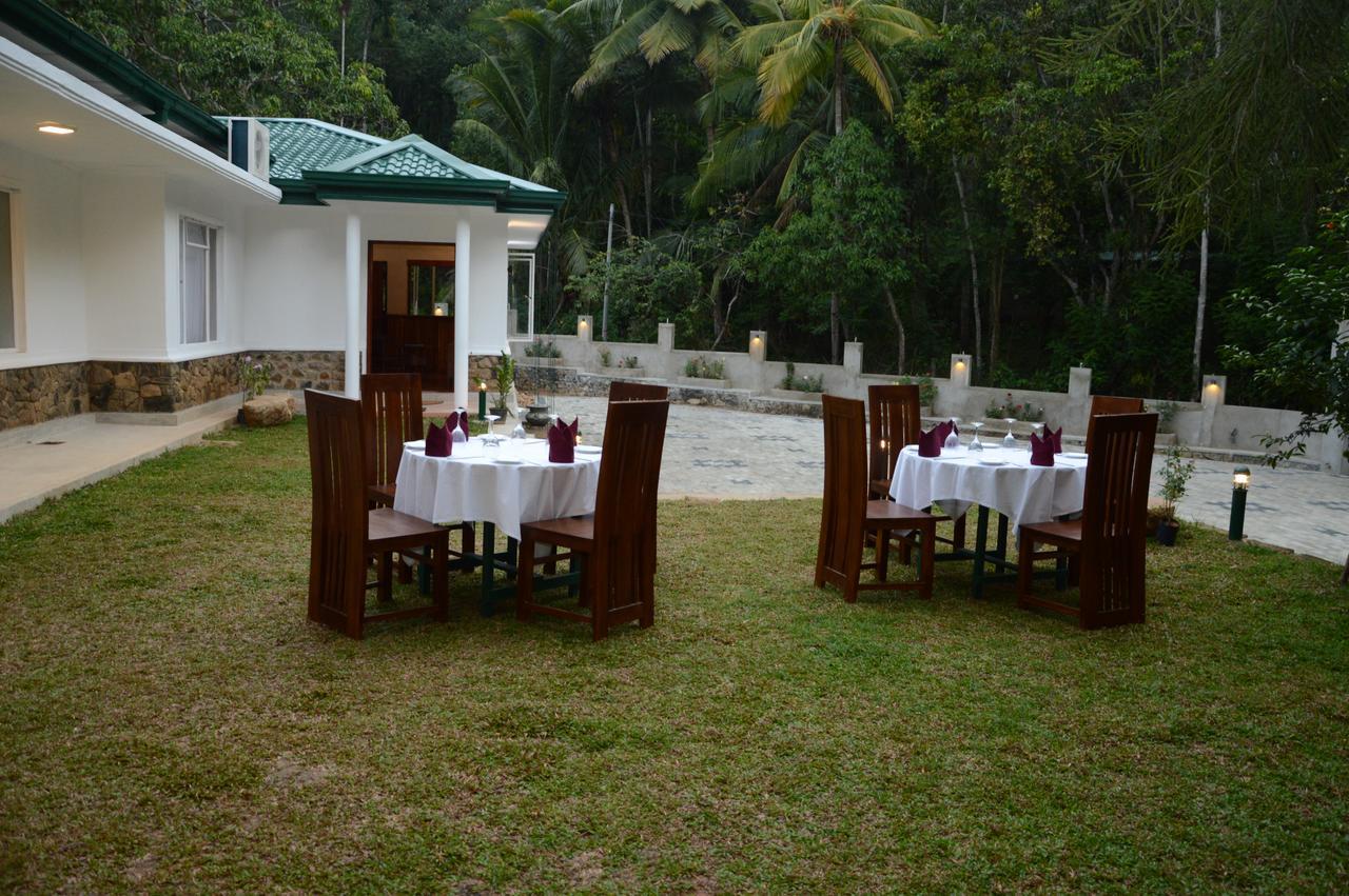 Jasmine Garden Resort แคนดี้ ภายนอก รูปภาพ