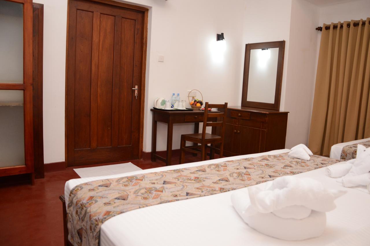 Jasmine Garden Resort แคนดี้ ภายนอก รูปภาพ