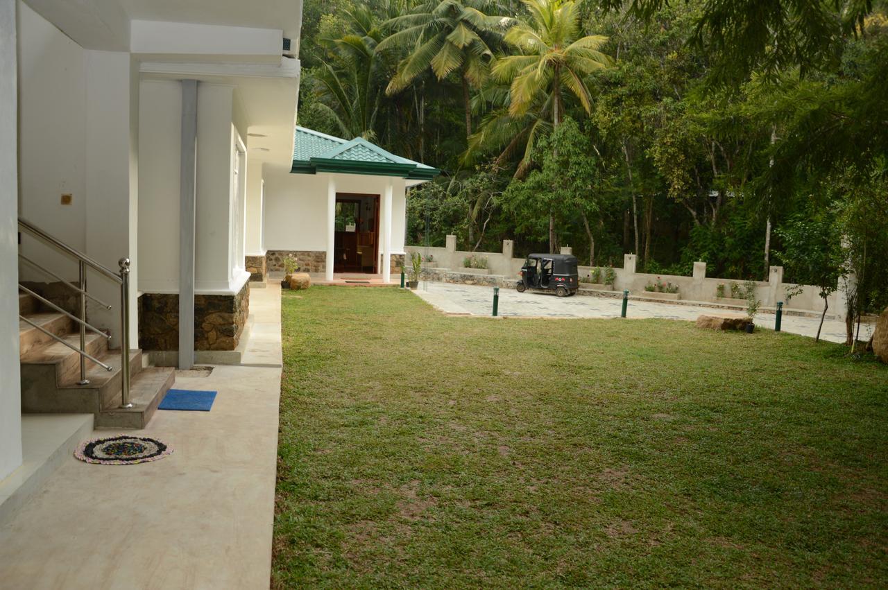 Jasmine Garden Resort แคนดี้ ภายนอก รูปภาพ
