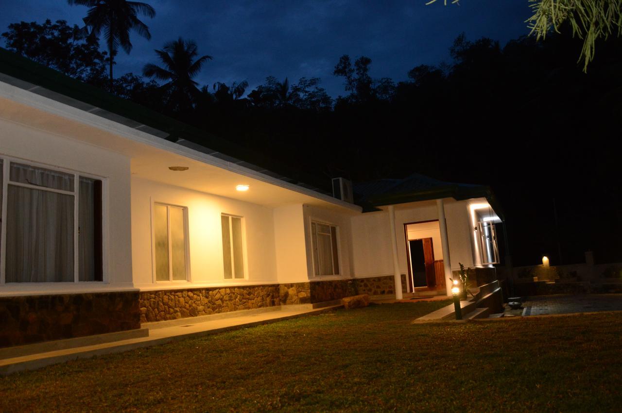 Jasmine Garden Resort แคนดี้ ภายนอก รูปภาพ