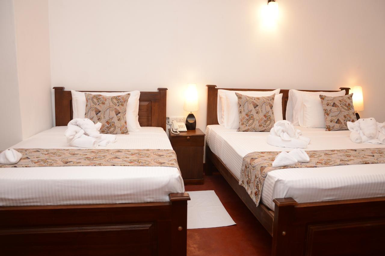 Jasmine Garden Resort แคนดี้ ภายนอก รูปภาพ