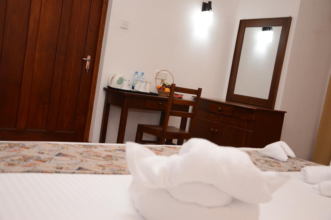Jasmine Garden Resort แคนดี้ ภายนอก รูปภาพ