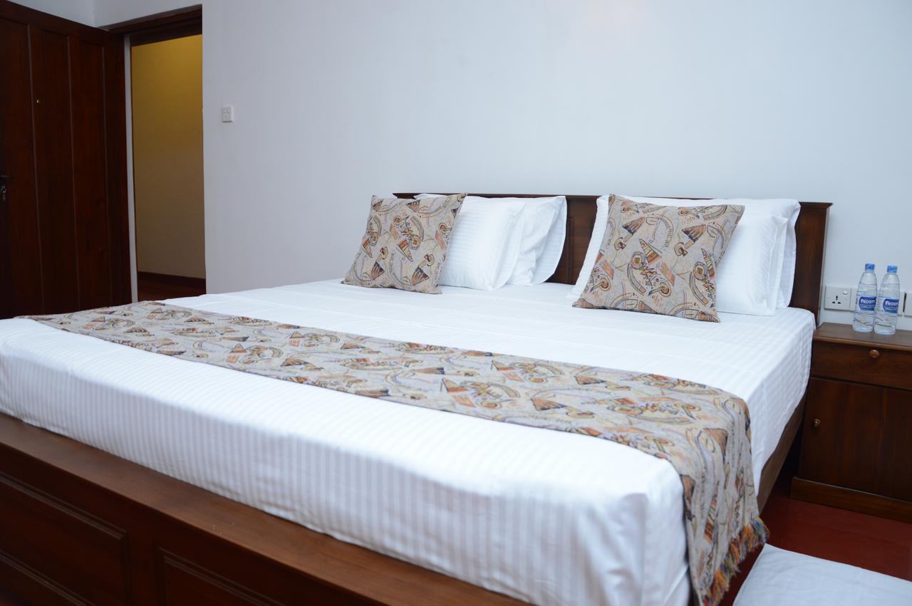 Jasmine Garden Resort แคนดี้ ภายนอก รูปภาพ