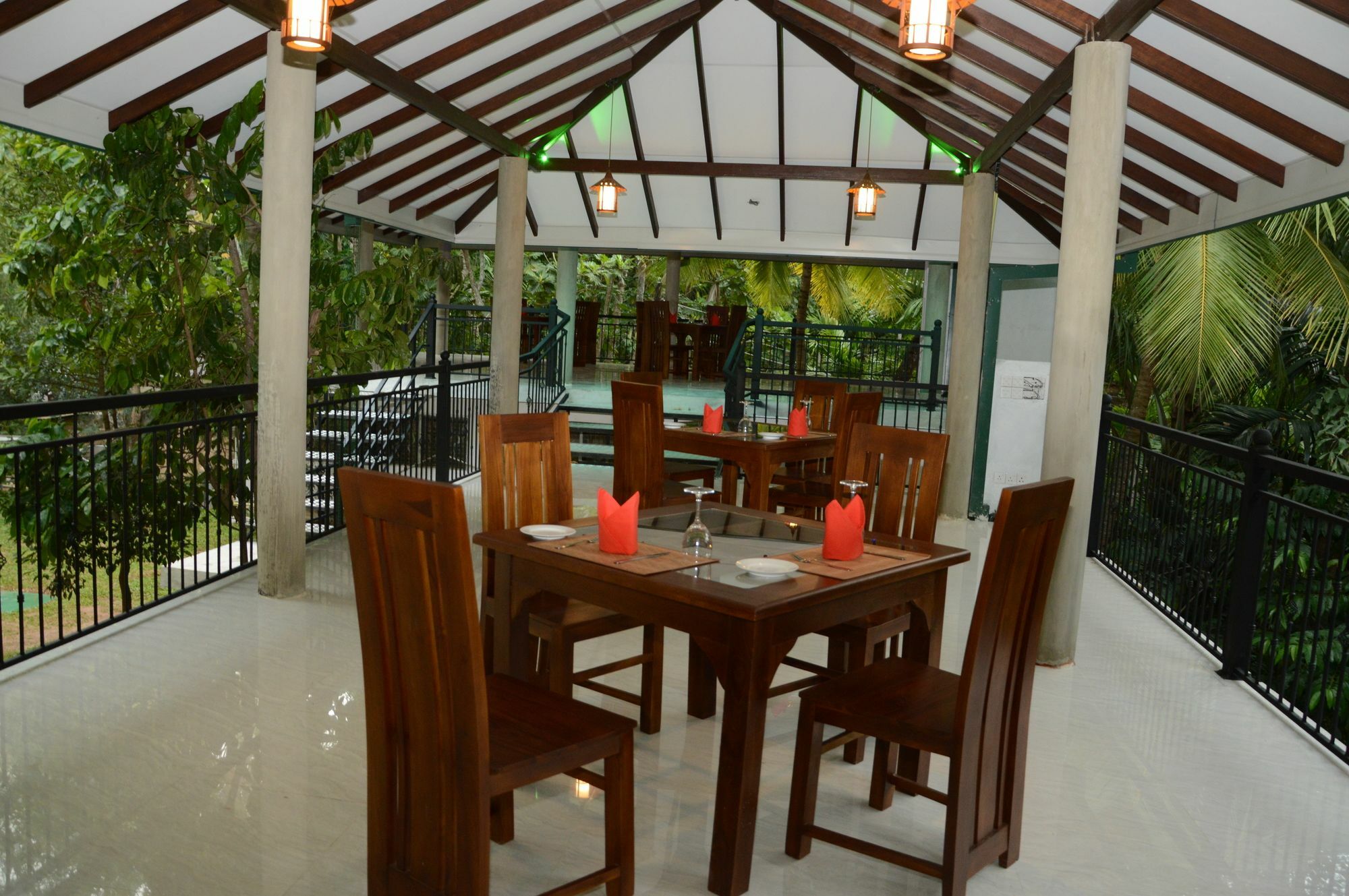 Jasmine Garden Resort แคนดี้ ภายนอก รูปภาพ